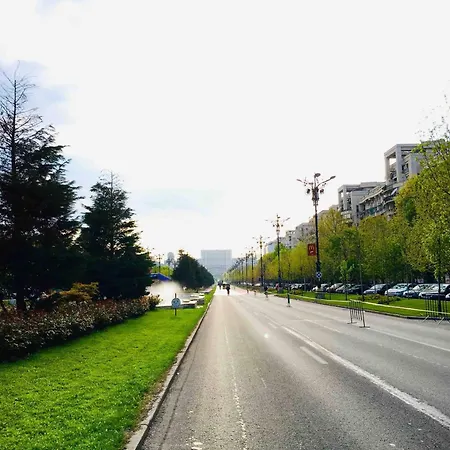 Downtown Unirii 2 Private With Shared Amenities
